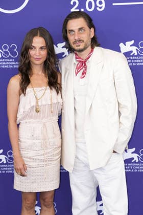 Foto IPP Daniele Cifala’ Venezia 05 09 2026 The Echo Chamber Photocall - The 83rd Venice International Film Festival nella foto : Alicia Vikander and Luca Marinelli Italy Photo Press - World Copyright The Echo Chamber Photocall - T