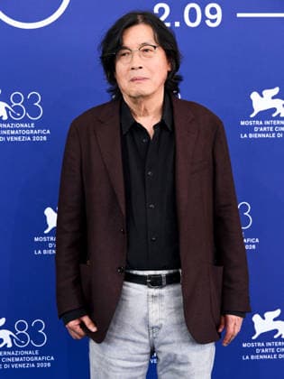 IPA88194225 - Venice, 83rd Venice International Film Festival 2026 - Day 5 - Photocall for the film Ga-neung-han Sa-rang (Possible Love) . Pictured: Lee Chang-dong  Copyright: xAlbertoxTerenghix xPoolxPhotoxEventsx08x 88194225