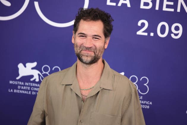 83rd Venice International Film Festival in Venice, Italy - 06 Sep 2026. Mexican actor Manuel García Rulfo attends the photocall of the film Hombre al agua during the 83rd Venice International Film Festival. Venice Italy Copyright: xMarcoxBaradax xSOPAxImagesx 20260906_PHOTOCALL HOMBRE AL AGUA-733