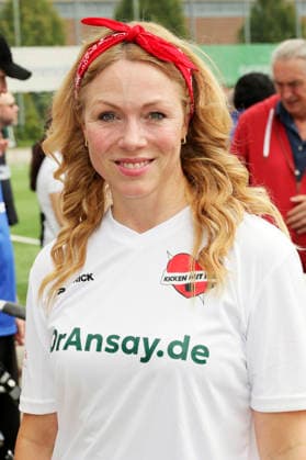 Esther Roling beim Benefiz-Fußballspiel Kicken mit Herz zu Gunsten der Kinderstation des UKE im Stadion Hoheluft. Hamburg, 06.09.2026