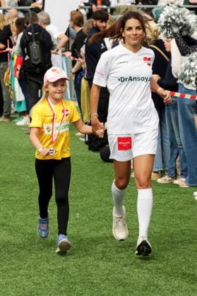 Lilli Hollunder beim Benefiz-Fußballspiel Kicken mit Herz zu Gunsten der Kinderstation des UKE im Stadion Hoheluft. Hamburg, 06.09.2026