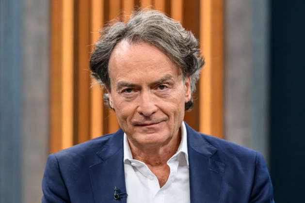 im Bild v.l.: Giovanni di Lorenzo, Chefredakteur DIE ZEIT, GER, Berlin, Studio, zu Gast bei - Caren Miosga, Polittalk, TV, Format, Das Erste, aus Berlin Adlershof - am Studio 20, Thema: das Ergebnis und die Folgen der Landtagswahl in Sachsen-Anhalt, (Die AfD und die Landtagswahl in Sachsen-Anhalt) 06.09.2026, Copyright: HMBxMedia UwexKoch
