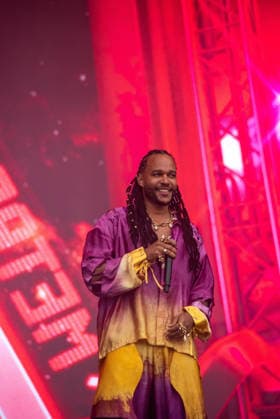 RIO DE JANEIRO, RJ - 06.09.2026: ROCK IN RIO 2026 - Calema will perform on the Sunset Stage on the third day of Rock in Rio 2026, Sunday, September 6th, amidst heavy rain, at the event taking place in Cidade do Rock, Barra, Rio de Janeiro, RJ. x3011285x  CristianexMota