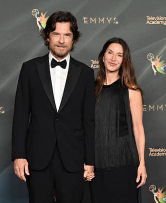 78th Emmy Awards Night 2 Jason Bateman and Amanda Anka in the press room at the 78th Emmy Awards Nigh1, held at the Peacock Theatre in Los Angeles, Ca. on September 6, 2026. Los Angeles Peacock Theatre California USA Copyright: xStarbuck xAFF-USA.COMx