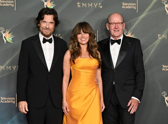 78th Emmy Awards Night 2 Jason Bateman, Linda Cardellini and Richard Jenkins in the press room at the 78th Emmy Awards Nigh1, held at the Peacock Theatre in Los Angeles, Ca. on September 6, 2026. Los Angeles Peacock Theatre California USA Copyright: xStarbuck xAFF-USA.COMx