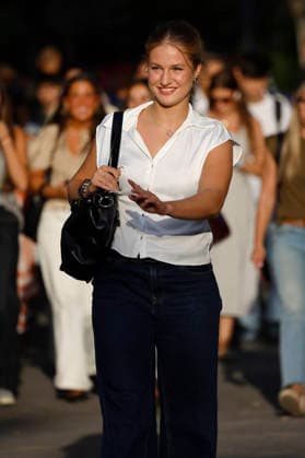 Princess Leonor Begins Her Studies at Carlos III University in Madrid Princess Leonor begins her studies at Carlos III University in Madrid on September 7, 2026, in Getafe, Madrid, Spain. Princess Leonor begins her studies in Political Science this Monday as a regular student at the Getafe campus of Carlos III University of Madrid (UC3M), thus continuing her education in preparation for her role as future queen and after having completed her military training over the past three years PRINCESS LEONOR CARLOS III UNIVERSITY POLITICAL SCIENCE SEPTEMBER 7, 2026 José Madrid Madrid Spain  Copyright: xJosÃ xRuizx 7755136