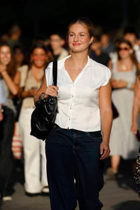 Princess Leonor Begins Her Studies at Carlos III University in Madrid Princess Leonor begins her studies at Carlos III University in Madrid on September 7, 2026, in Getafe, Madrid, Spain. Princess Leonor begins her studies in Political Science this Monday as a regular student at the Getafe campus of Carlos III University of Madrid (UC3M), thus continuing her education in preparation for her role as future queen and after having completed her military training over the past three years PRINCESS LEONOR CARLOS III UNIVERSITY POLITICAL SCIENCE SEPTEMBER 7, 2026 José Madrid Madrid Spain  Copyright: xJosÃ xRuizx 7755135