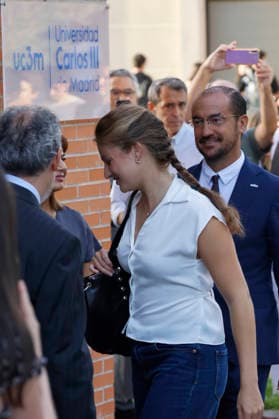 Princess Leonor Begins Her Studies at Carlos III University in Madrid Princess Leonor begins her studies at Carlos III University in Madrid on September 7, 2026, in Getafe, Madrid, Spain. Princess Leonor begins her studies in Political Science this Monday as a regular student at the Getafe campus of Carlos III University of Madrid (UC3M), thus continuing her education in preparation for her role as future queen and after having completed her military training over the past three years PRINCESS LEONOR CARLOS III UNIVERSITY POLITICAL SCIENCE SEPTEMBER 7, 2026 José Madrid Madrid Spain  Copyright: xJosÃ xRuizx 7755157