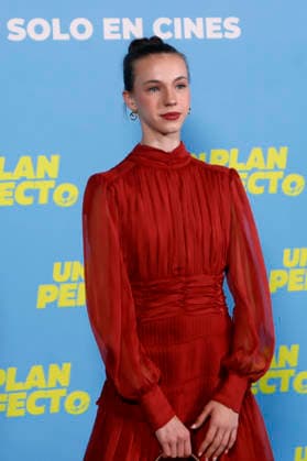 September 7, 2026, Madrid, Community Of Madrid, Spain: Spanish young actress ANASTASIA RUSSO poses for photographers during the photocall presentation of the upcoming family comedy film Un Plan Perfecto at the Sony Pictures offices on Monday, September 7, 2026, in Madrid, Spain. Best known for her breakout role in the acclaimed psychological thriller Tin & Tina , the talented teen actress stars in this holiday feature about the struggling Ibanez family, who discover an unfinished underground tunnel in their basement and attempt an audacious bank heist to avoid imminent eviction. Directed by MARIA PULIDO (not pictured) and featuring an ensemble cast including JORDI SANCHEZ (not pictured) and LEO HARLEM (not pictured), the film is presente  - ZUMAo127 20260907_zep_o127_066 Copyright: xHugoxOrtunox