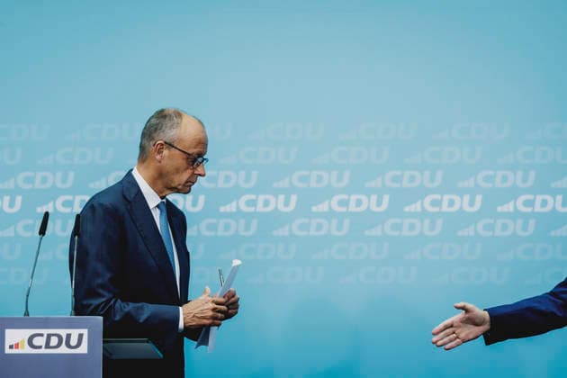 (L-R) Friedrich Merz (CDU), Bundeskanzler, und Sven Schulze, Ministerpraesident von Sachsen-Anhalt, aufgenommen im Rahmen einer Pressekonferenz als Reaktion auf die Landtagswahl in Sachsen-Anhalt in Berlin, 07.09.2026. Mit rund 44% hat die AfD (Alternative fuer Deutschland) die Landtagswahl deutlich vor der CDU mit rund 17,5% gewonnen. Berlin Deutschland Copyright: xFlorianxGaertnerx