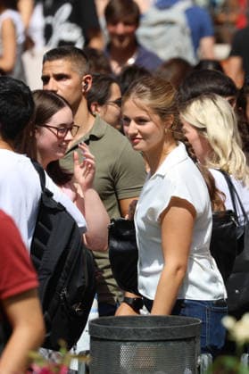 Princess Leonor finishes her first day of classes at Carlos III University in Madrid Princess Leonor leaves Carlos III University in Madrid after finishing her first day of classes, on September 7, 2026, in Getafe, Madrid, Spain PRINCESS LEONOR PRINCESS OF ASTURIAS CARLOS III UNIVERSITY OF MADRID STUDIES SEPTEMBER 7, 2026 Madrid Madrid Spain  Copyright: xJosexVelascox 7756141
