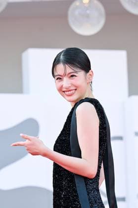 September 7, 2026, Venice, Rome, Italy: Natsuki Deguchi on the red carpet for the film Look Back at the 83rd Venice International Film Festival, Venice, September 7, 2026 Venice Italy  - ZUMAa289 20260907_zia_a289_245 Copyright: xMariaxLauraxAntonellix xAgfx