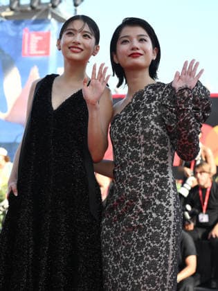 September 7, 2026, Venice, ITALY: Japanese actors Natsuki Deguchi (L) and Aju Makita arrive for the premiere of Look Back during the 83rd Venice Film Festival in Venice, Italy, 07 September 2026. The movie is presented in official competition Venezia 83 at the festival running from 02 to 12 September 2026. ANSA ETTORE FERRARI Venice ITALY  - ZUMAa110 20260907_zaf_a110_067 Copyright: xEttorexFerrarix