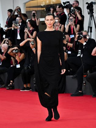 IPA88246163 - Venice, 83rd Venice International Film Festival 2026 - Night 6. Red carpet for the film L™estranea. Pictured: Irina Shayk  Copyright: xSimonexComix xPoolxPhotoxEventsx08x IPA88246163
