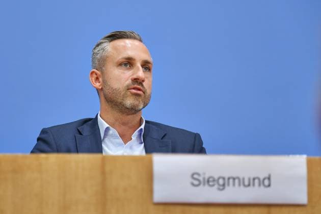 Berlin, Deutschland, 07.09.2026: Bundespressekonferenz: AfD - Auswirkungen der Landtagswahl in Sachsen-Anhalt auf die Bundespolitik: Ulrich Siegmund, Spitzenkandidat AfD in Sachsen-Anhalt Copyright: xdtsxNachrichtenagenturx dts_133068