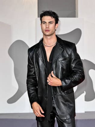 IPA88254590 - Venice, 83rd Venice International Film Festival 2026 - Night 6. Red Carpet for the film *ARRESTED MEMORY*. Pictured: Mattia Narducci  Copyright: xSimonexComix xPoolxPhotoxEventsx08x IPA88254590