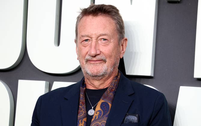 Oasis: Don t Look Back In Anger UK Premiere at Cineworld Leicester Square in London - 07 Sep 2026 Steven Knight attends the Oasis: Don t Look Back In Anger UK Premiere at Cineworld Leicester Square. London United Kingdom Copyright: xFredxDuvalx xSOPAxImagesx FD_Oasis_118