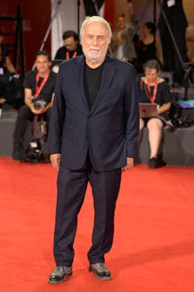 I Figli della scimmia red carpet in Venice Lido - 07 Sep 2026 Luigi Diberti attends the red carpet of movie I Figli della scimmia during the 83rd Venice Film Festival at Palazzo del Cinema. Venice Lido Italy Copyright: xMarioxCartellix xSOPAxImagesx _DSC1330
