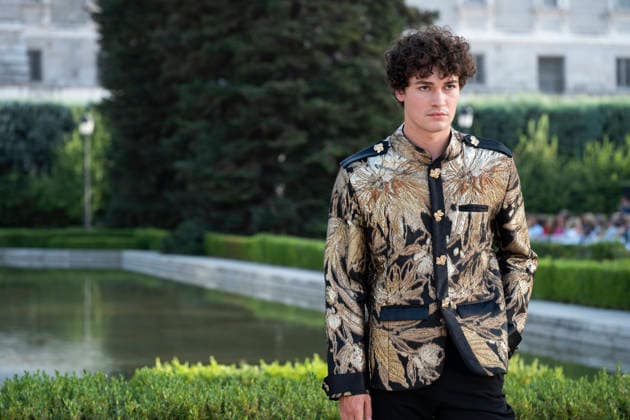 September 7, 2026, Madrid, Spain: A model parades with MadModa design during OMODA and Fashion Week Madrid in Madrid Jardines de Sabatini in Madrid. 7 of September of 2026 Spain Madrid Spain - ZUMAs197 20260907_aaa_s197_376 Copyright: xAtilanoxGarciax