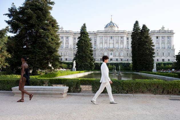 September 7, 2026, Madrid, Spain: A model parades with MadModa design during OMODA and Fashion Week Madrid in Madrid Jardines de Sabatini in Madrid. 7 of September of 2026 Spain Madrid Spain - ZUMAs197 20260907_aaa_s197_379 Copyright: xAtilanoxGarciax