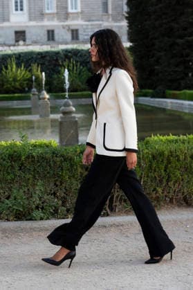 September 7, 2026, Madrid, Spain: A model parades with MadModa design during OMODA and Fashion Week Madrid in Madrid Jardines de Sabatini in Madrid. 7 of September of 2026 Spain Madrid Spain - ZUMAs197 20260907_aaa_s197_399 Copyright: xAtilanoxGarciax