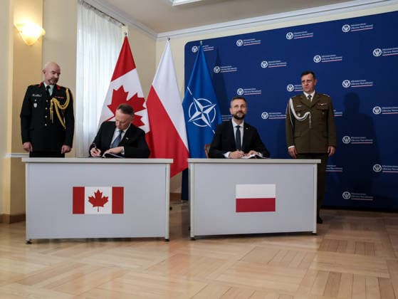 September 7, 2026, Kielce, Poland: Deputy Prime Minister and Minister of Defence of Poland Wladyslaw Kosiniak-Kamysz (R) and Minister of Foreign Affairs of Canada David McGuinty (L) seen during a meeting.. The politicians signed Memorandum of Understanding of bilateral defence cooperation between Canada and Poland. Kielce Poland - ZUMAs197 20260907_aaa_s197_436 Copyright: xDominikaxZarzyckax