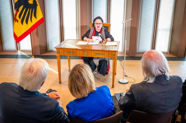 Hanna Schygulla EUR, Deutschland, Berlin, 08.09.2026: Die Schauspielerin Hanna Schygulla liest aus dem Werk von Laszlo Krasznahorkai . Verleihung des Großen Verdienstkreuzes mit Stern des Verdienstordens der Bundesrepublik Deutschland an den Nobelpreisträger für Literatur Laszlo Krasznahorkai durch BPr Steinmeier.