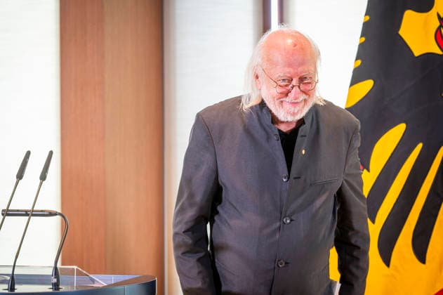 Laszlo Krasznahorkai EUR, Deutschland, Berlin, 08.09.2026: Verleihung des Großen Verdienstkreuzes mit Stern des Verdienstordens der Bundesrepublik Deutschland an den Nobelpreisträger für Literatur Laszlo Krasznahorkai durch BPr Steinmeier.