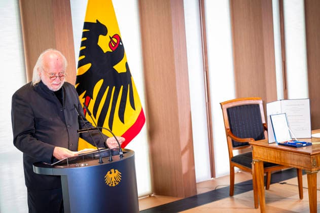 Laszlo Krasznahorkai EUR, Deutschland, Berlin, 08.09.2026: Verleihung des Großen Verdienstkreuzes mit Stern des Verdienstordens der Bundesrepublik Deutschland an den Nobelpreisträger für Literatur Laszlo Krasznahorkai durch BPr Steinmeier.