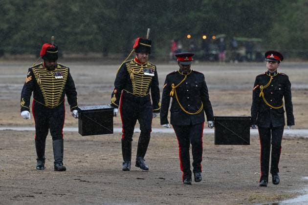 Royal salute in London to mark King Charles III s Accession Day LONDON, UNITED KINGDOM - SEPTEMBER 8: Soldiers of The King s Troop Royal Horse Artillery fire a ceremonial 41-gun salute at Hyde Park, in London, United Kingdom, on September 8, 2026. The ceremonial military event was held to mark the fourth anniversary of King Charles III s accession to the British throne. Rasid Necati Aslim Anadolu London United Kingdom. Editorial use only. Please get in touch for any other usage.  Copyright: x2026xAnadoluxRasidxNecatixAslimx