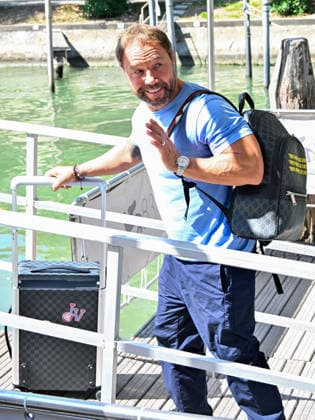 IPA88270348 - Venice, 83rd Venice International Film Festival 2026 - Day 7 - Arrivals at the Casino pier - Pictured: Stephen Graham.  Copyright: xManuelexMangiarottix xPoolxPhotoxEventsx08x IPA88270348