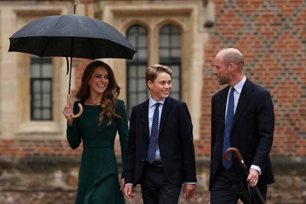 Britain s Catherine, Princess of Wales (L) and Britain s Prince William, Prince of Wales (R) walk with their 13-year-old son, Britain s Prince George of Wales (C), as he arrives for his first day at Eton College, in Eton, west of London, on September 8, 2 Britain s Catherine, Princess of Wales (L) and Britain s Prince William, Prince of Wales (R) walk with their 13-year-old son, Britain s Prince George of Wales (C), as he arrives for his first day at Eton College, in Eton, west of London, on September 8, 2026., Credit:Avalon.red PA ROTA - B68 Avalon United Kingdom, Berkshire, Eton Copyright: xAvalon.redx xPAxROTAx-xB68x xAvalonx 1132441600