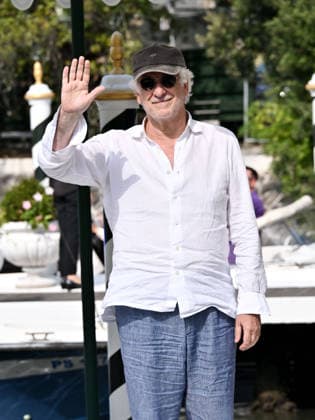 IPA88272027 - Venice, 83rd Venice International Film Festival 2026 - Day 7 - Arrivals at the Excelsior pier - Pictured: Toni Servillo  Copyright: xSimonexComix xPoolxPhotoxEventsx08x IPA88272027
