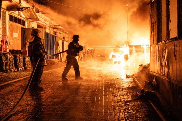 State Emergency Service rescue workers extinguish a fire at a warehouse in the Holosiivskyi district caused by a Russian attack, Kyiv, Ukraine, September 8, 2026. On Tuesday night, September 8, Russian forces launched another massive strike on the Ukrainian capital with ballistic and cruise missiles, as well as jet UAVs. The attack caused significant damage to civilian infrastructure, residential areas, and business facilities. Three people were killed, and 19 were injured. (Photo by Danylo Antoniuk Ukrinform) Destruction and fires reported across Kyiv districts after Russian attack Copyright: xDanyloxAntoniukx
