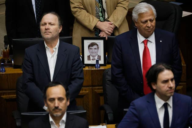News Bilder des Tages #2 Valparaíso, September 8, 2026 A moment of silence in the Senate for the passing of Camilo Escalona Sebastian Cisternas Aton Chile, Valparaíso Chile Aton 1188882  Copyright: SEBASTIANxCISTERNAS xATONxCHILE