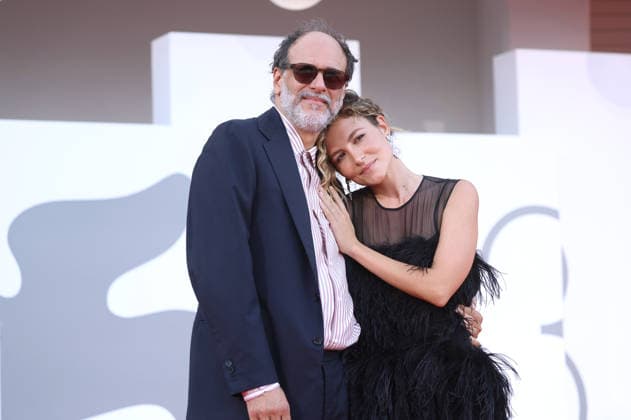 Luca Guadagnino und Noemi Brando bei der Premiere des Kinofilms Bunker auf der Biennale di Venezia 2023 83. Internationale Filmfestspiele von Venedig im Palazzo del Cinema. Venedig, 08.09.2026