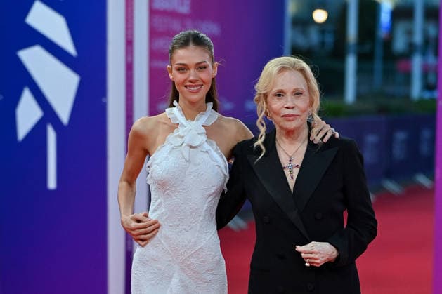 Deauville The Last Pickpocket In New York Screening FC Faye Dunaway and Nicola Peltz Beckham attend the The Last Pickpocket In New York Premiere at the 52nd Deauville American Film Festival on September 08, 2026 in Deauville, France. Photo by Franck Castel ABACAPRESS.COM Deauville  Copyright: xCastelxFranck ABACAx