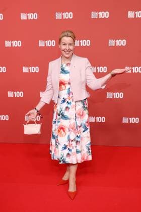 BILD100 2026 Franziska Giffey Roter Teppich zu BILD100 2026, Axel-Springer-Neubau, Berlin, Datum: 08.09.2026 Copyright: xEventpress Kratschx