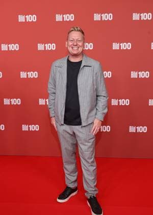 BILD100 2026 Jens Knossalla Roter Teppich zu BILD100 2026, Axel-Springer-Neubau, Berlin, Datum: 08.09.2026 Copyright: xEventpress Kratschx
