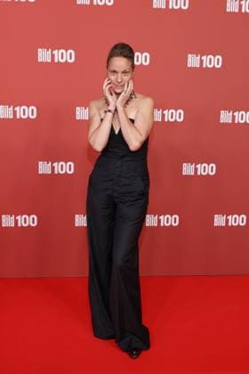BILD100 2026 Jeanette Hain Roter Teppich zu BILD100 2026, Axel-Springer-Neubau, Berlin, Datum: 08.09.2026 Copyright: xEventpress Kratschx