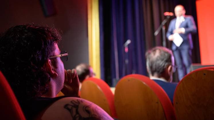 Essen: Verleihung der Comedypreise Essener Ehrendoktor und Jupps Pott ** NUR FÜR REDAKTIONELLE ZWECKE ** EDITORIAL USE ONLY **<p>Bei der Verleihung der Comedypreise Essener Ehrendoktor und Jupps Pott am Dienstag, den 8. September 2026, im Stratmanns Theater in Essen. Deutschland NRW Essen Copyright: UwexErnst
