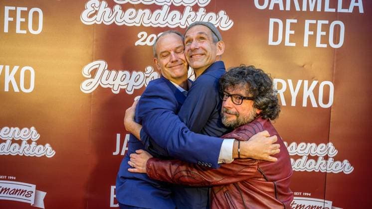 Essen: Verleihung der Comedypreise Essener Ehrendoktor und Jupps Pott ** NUR FÜR REDAKTIONELLE ZWECKE ** EDITORIAL USE ONLY **<p>Bei der Verleihung der Comedypreise Essener Ehrendoktor und Jupps Pott am Dienstag, den 8. September 2026, im Stratmanns Theater in Essen. Deutschland NRW Essen Copyright: UwexErnst