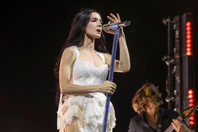 Poppy performs at Leeds Arena Rock musician Poppy (Moriah Rose Pereira) performs at First Direct Arena, Leeds, England, 8th September 2026, Credit:Mike Gray MIKE GRAY - B4227 Avalon  Copyright: xMikexGrayx xMIKExGRAYx-xB4227x xAvalonx 1132641202