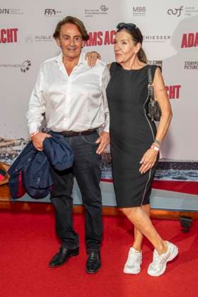 ABB ADAMSACHT- Katy Karrenbauer mit maenlicher Begleitung zu Gast auf dem roten Teppich bei der Berlin Premiere des Kino Films Adams Acht Im Kino Zoo Palast am 08.09.2026 in Berlin Berlin Deutschland