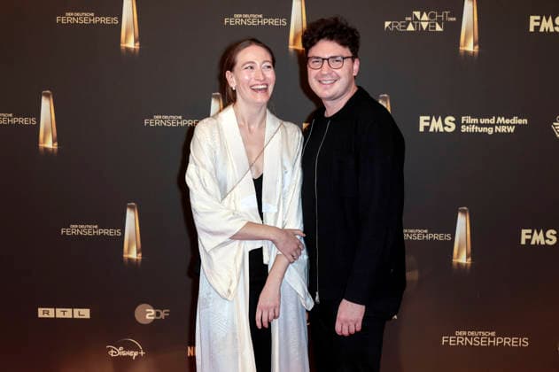 Victoria Hillestad und Julian Erhardt bei der Verleihung des Deutschen Fernsehpreises 2026 - Die Nacht der Kreativen in der Flora. Köln, 08.09.2026
