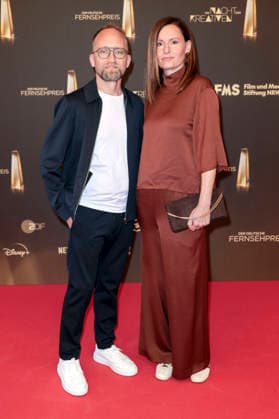 Carsten Seibt mit Begleitung bei der Verleihung des Deutschen Fernsehpreises 2026 - Die Nacht der Kreativen in der Flora. Köln, 08.09.2026