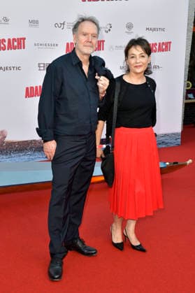 Anke Sevenich mit Begleitung bei der Premiere des Kinofilms Adams Acht im Zoo Palast. Berlin, 08.09.2026