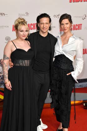Paula Stellar, Karim Sebastian Elias und Katrin Röver bei der Premiere des Kinofilms Adams Acht im Zoo Palast. Berlin, 08.09.2026