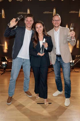 Eike Köhler, Kim Kristin Mauch und Björn Kurtenbach bei der Verleihung des Deutschen Fernsehpreises 2026 - Die Nacht der Kreativen in der Flora. Köln, 08.09.2026