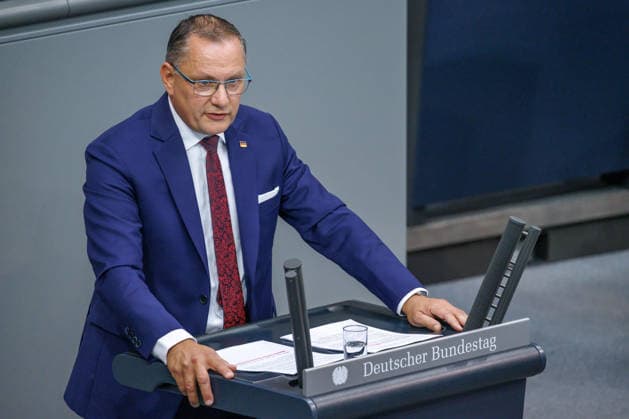 Bundestag Tino Chrupalla (AfD) im Deutschen Bundestag am 09.09.26 in Berlin. Berlin Berlin Deutschland Bundestag